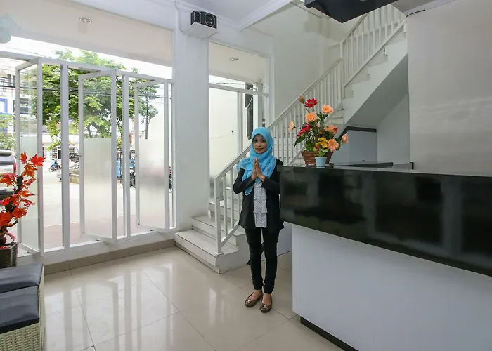 Golden Snail Guest House Balikpapan 